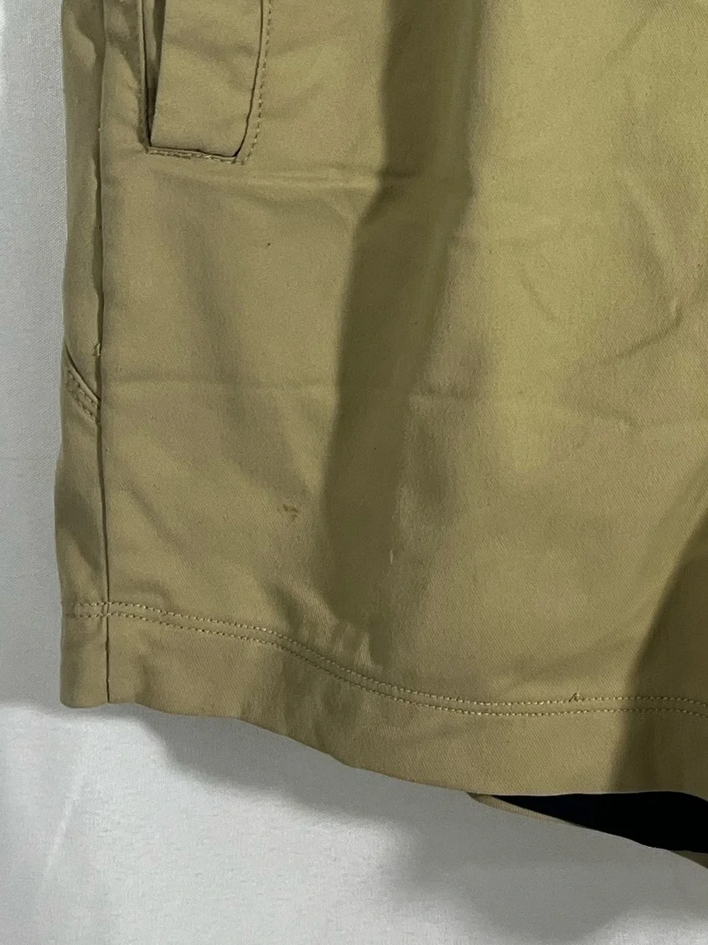 Birddogs Men's Khaki Shorts 6” Inseam - Medium - Lined Stretch